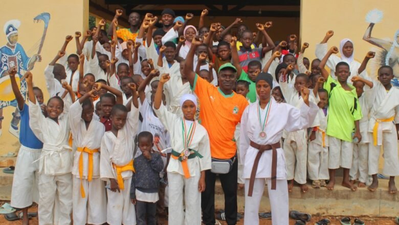 Karaté : Les clubs Shitoryu de Korhogo brillent au championnat national avec 22 médailles et 2 trophées