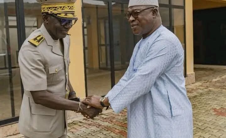 À Korhogo, le nouveau Préfet de région reçu pour une visite de courtoisie